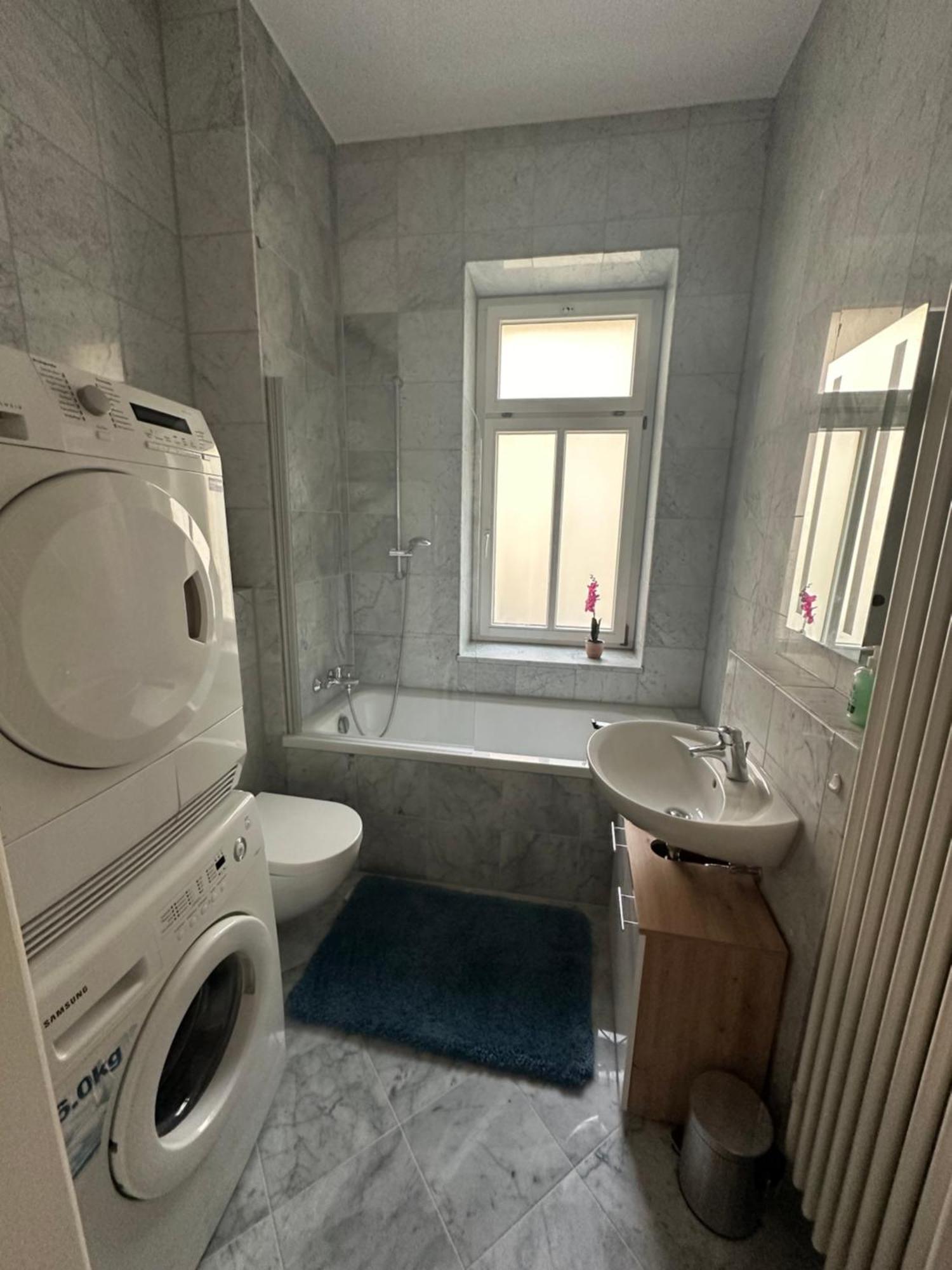 Ferienwohnung Matrix Leipzig Luaran gambar
